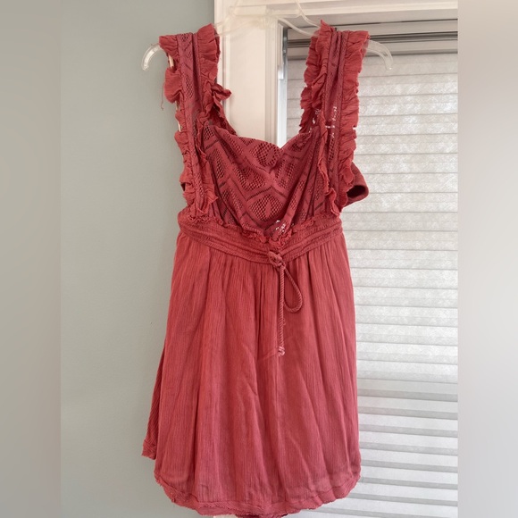 Free People Dresses & Skirts - Free People Mauve Boho Lace Open Back Mini Dress